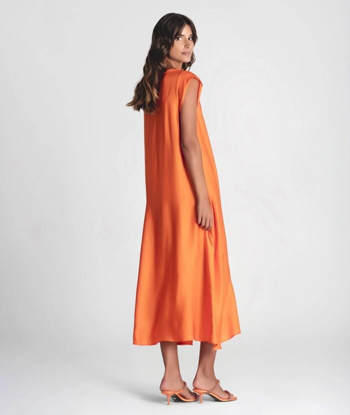 VESTIDO LARANJA ACETINADO COM DECOTE EM V - Image 2