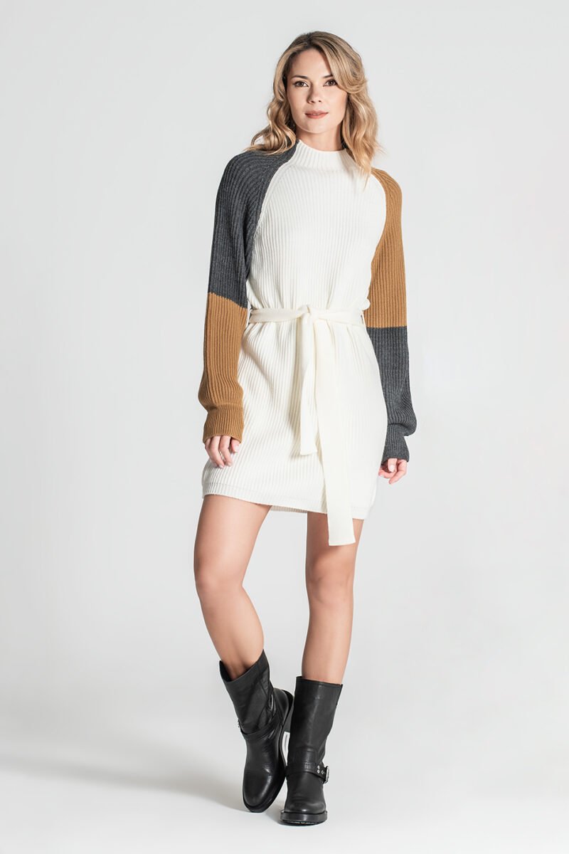 VESTIDO CANELADO