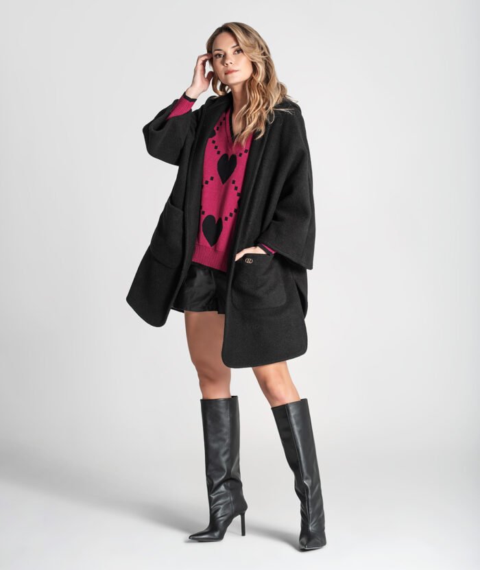 CASACO OVERSIZE COM CAPUCHO