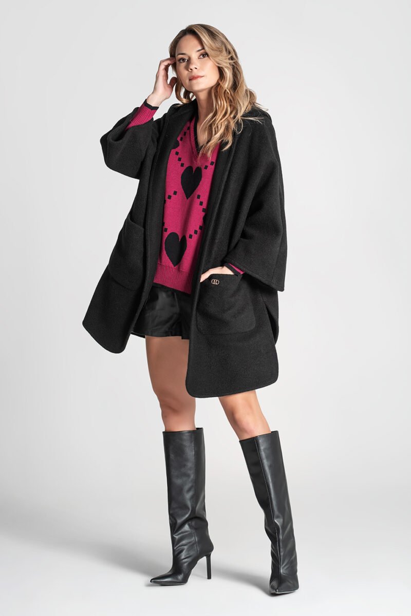 CASACO OVERSIZE COM CAPUCHO