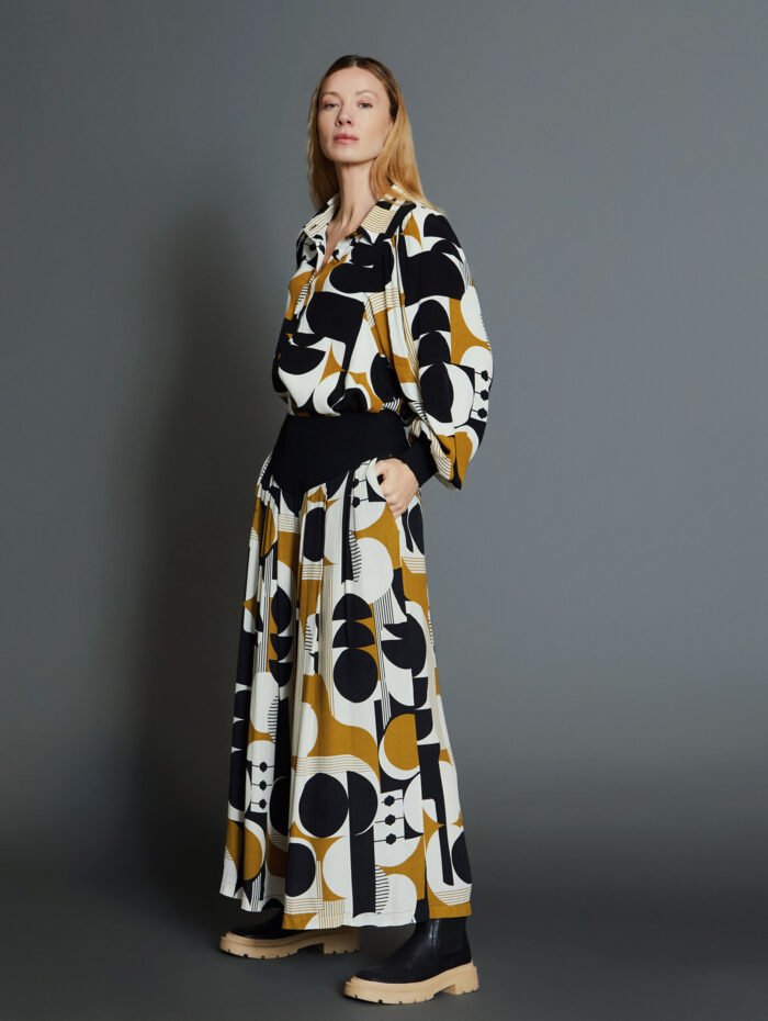 PANTALONA CONTRASTE ESTAMPADO