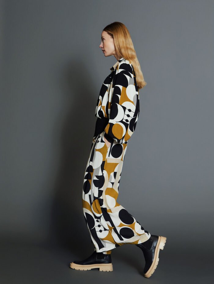 PANTALONA CONTRASTE ESTAMPADO - Image 3