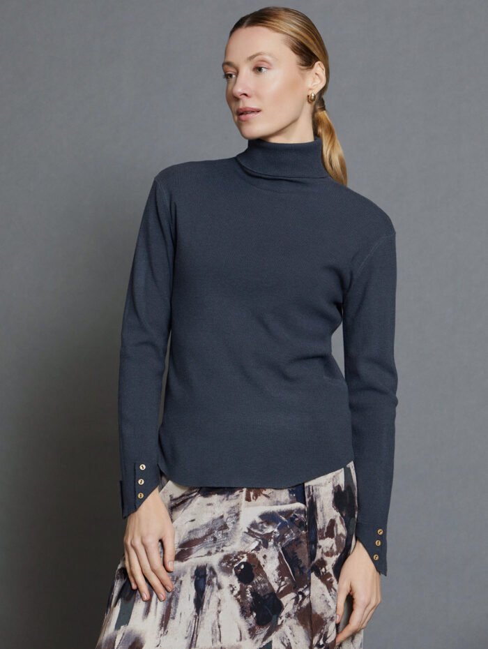 CAMISOLA DE GOLA ALTA