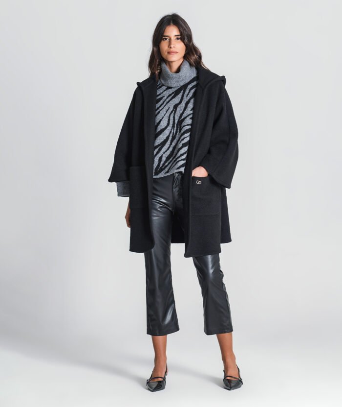 CASACO OVERSIZE COM CAPUCHO - Image 3