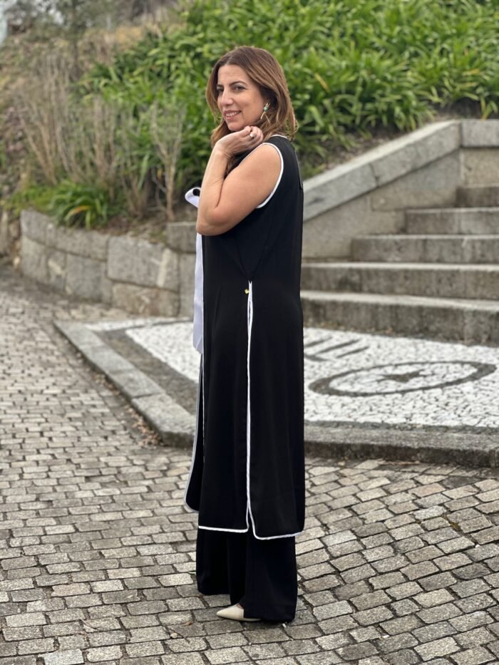 COLETE COMPRIDO COM LAÇO E CONTRASTE - Image 2