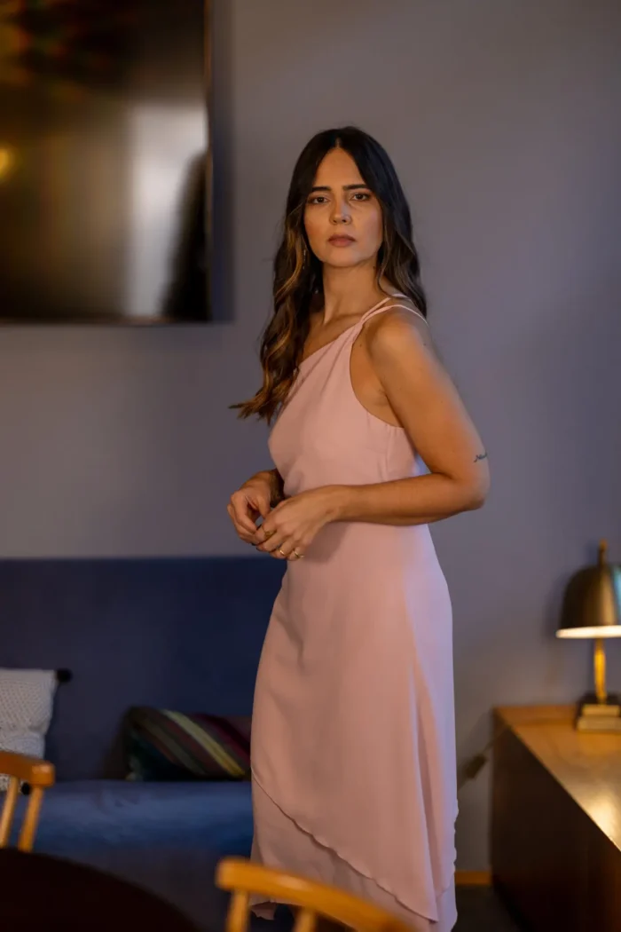 VESTIDO FLUÍDO COM FOLHO DELICADO - Image 2