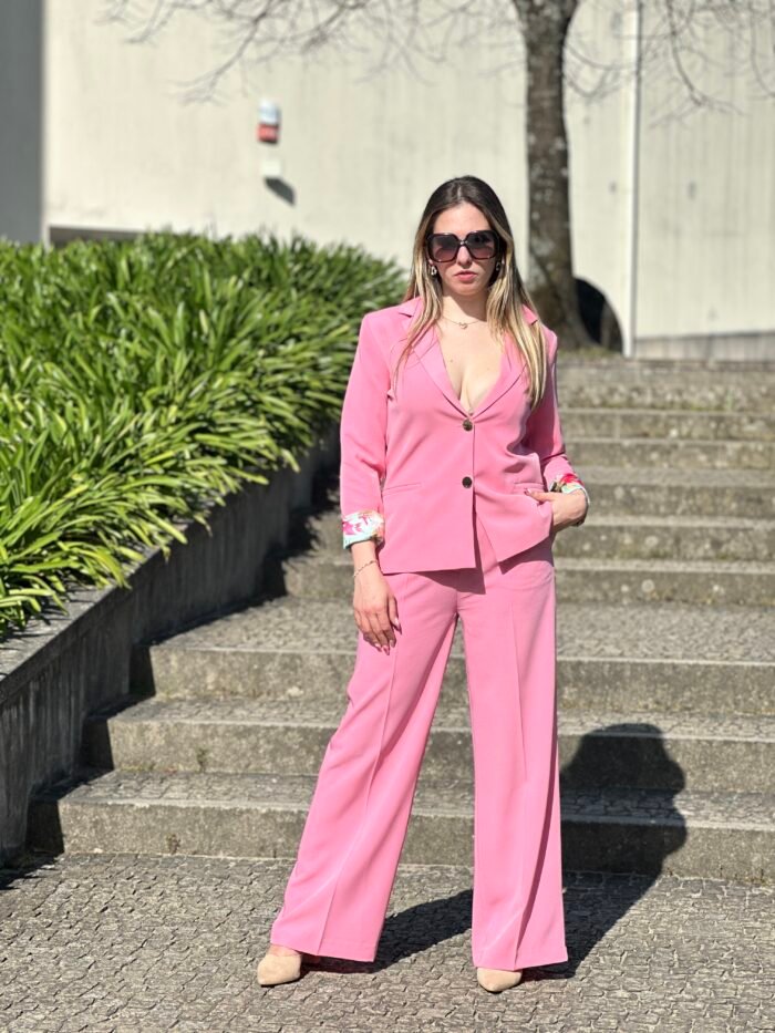 CALÇA CLÁSSICA COM CINTO